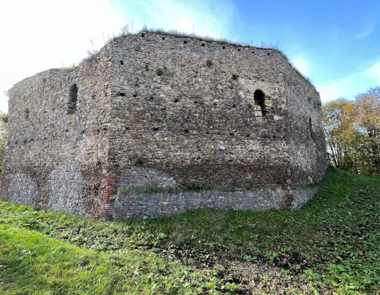 Lichnice Castle Ruins, Czech Republic (Czechia)